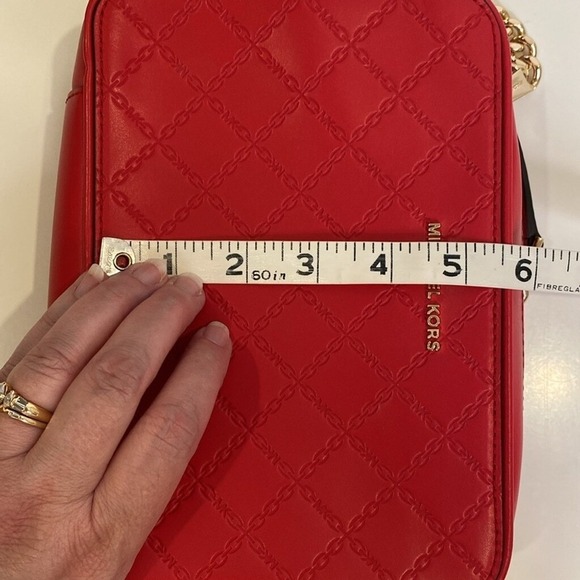 Michael Kors Crossbody Camera‎ Bag Leather Bright Red Gold Chain - Picture 13 of 16